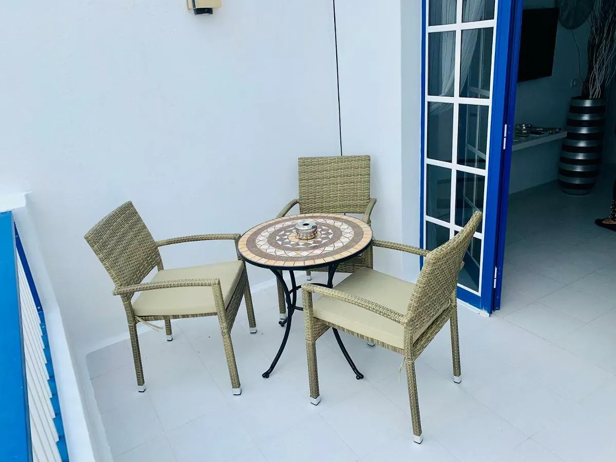 Forever Views Puerto del Carmen Apartman